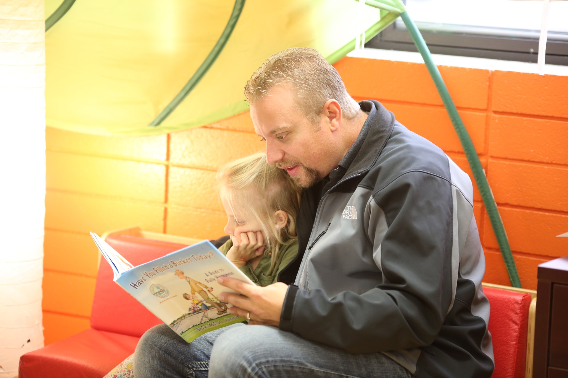 reading with dad.JPG